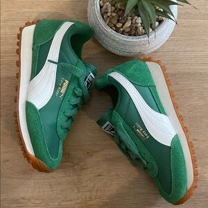 Puma. Easy Rider Sneakers
